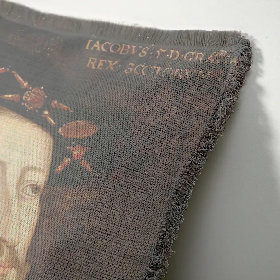 "Elizabeth of York" 50cm x 50cm Fringed Cotton/Poly Cushion Cover