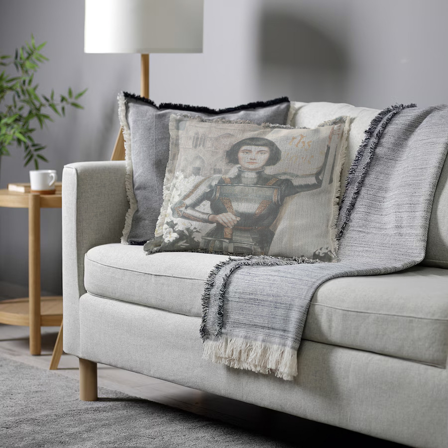 "Elizabeth of York" 50cm x 50cm Fringed Cotton/Poly Cushion Cover