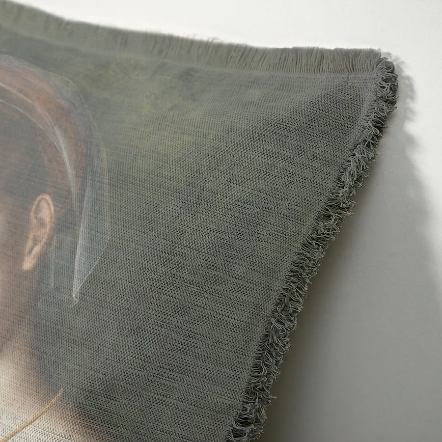 "Elizabeth of York" 50cm x 50cm Fringed Cotton/Poly Cushion Cover