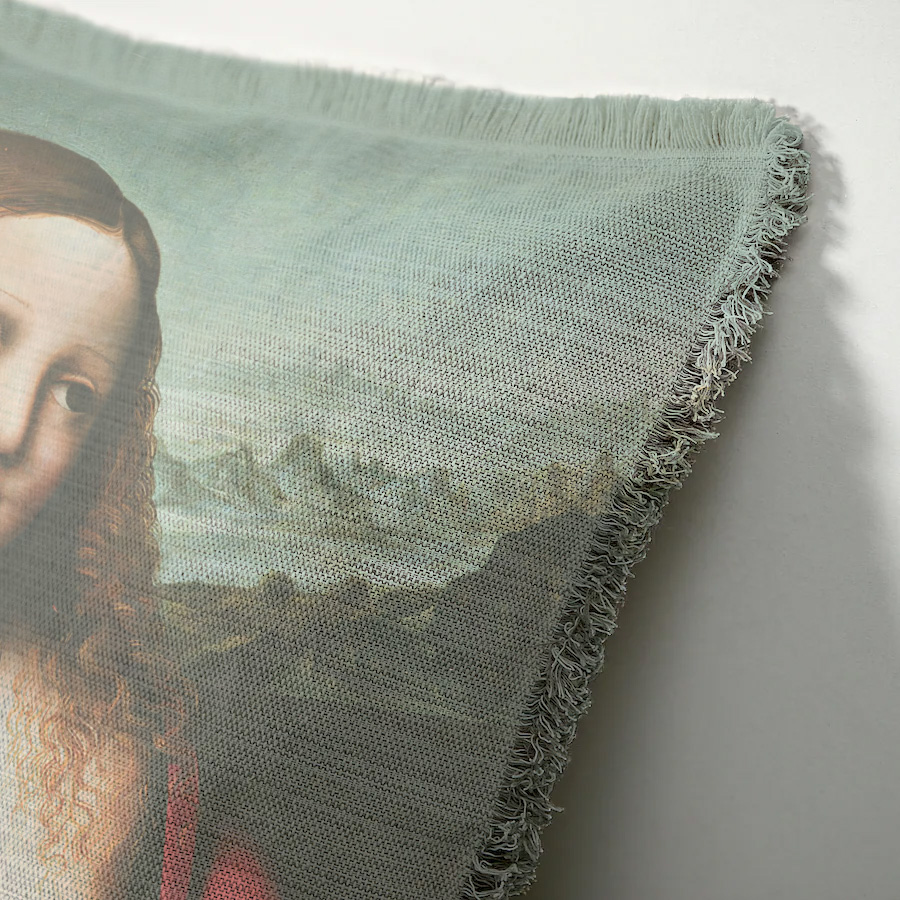 "Elizabeth of York" 50cm x 50cm Fringed Cotton/Poly Cushion Cover