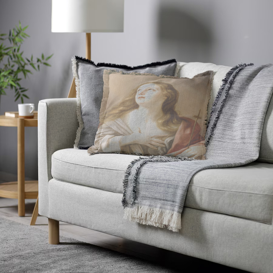"Elizabeth of York" 50cm x 50cm Fringed Cotton/Poly Cushion Cover