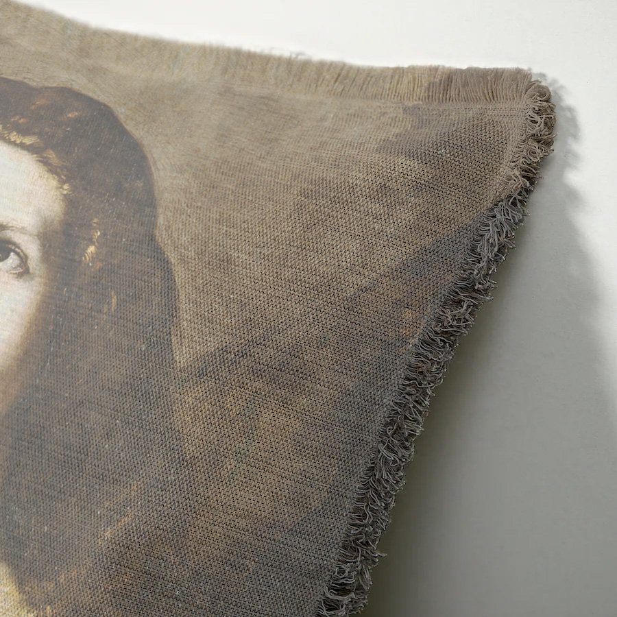 "Elizabeth of York" 50cm x 50cm Fringed Cotton/Poly Cushion Cover