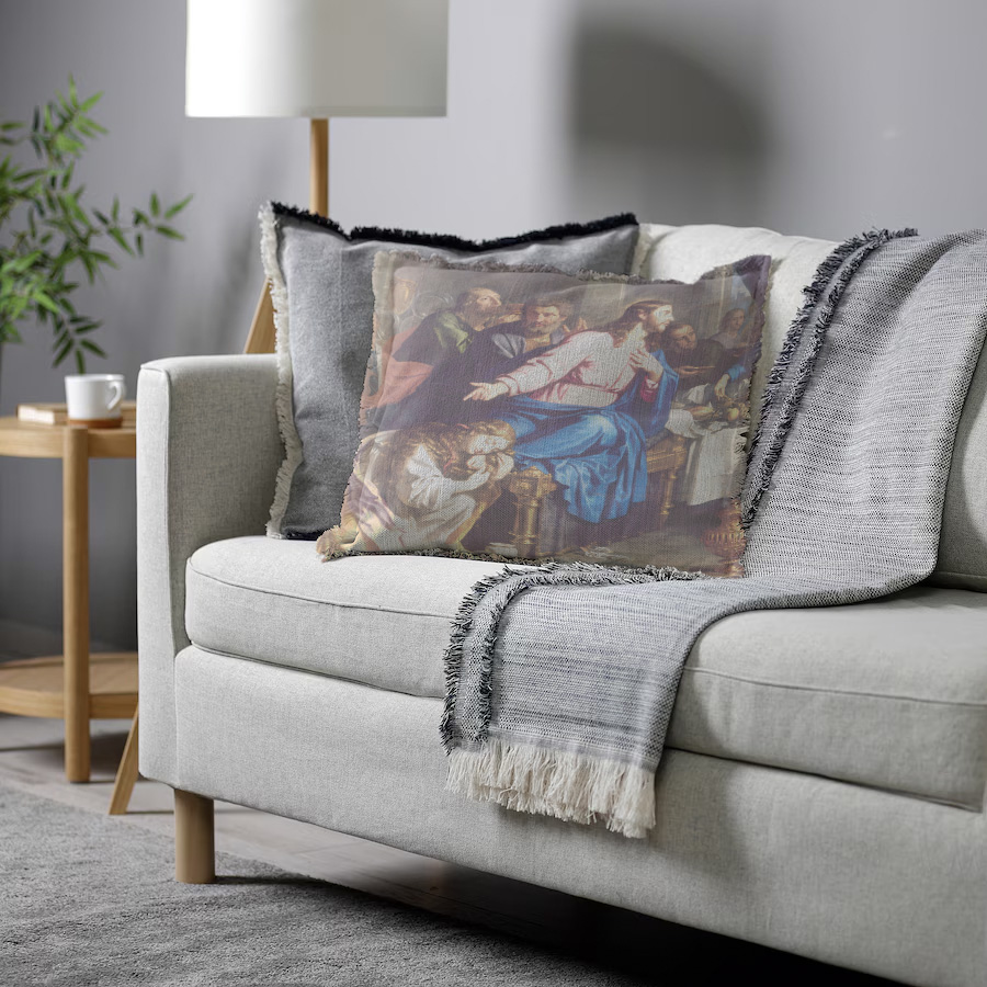 "Elizabeth of York" 50cm x 50cm Fringed Cotton/Poly Cushion Cover