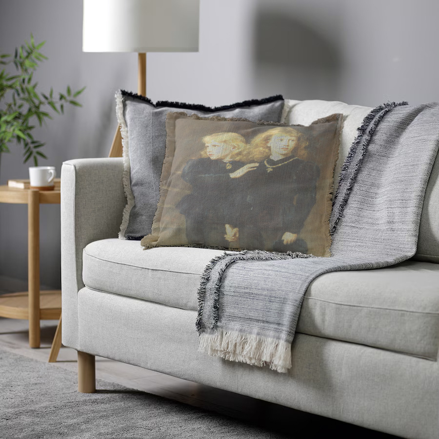 "Elizabeth of York" 50cm x 50cm Fringed Cotton/Poly Cushion Cover
